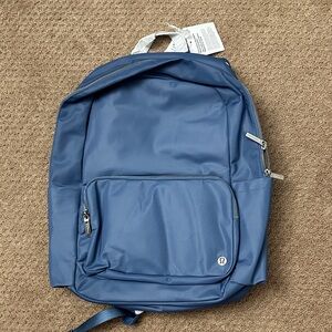 Lululemon NWT everywhere backpack blue sliver hardware